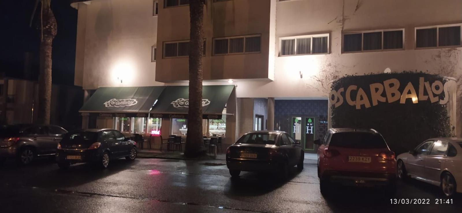 Hotel Os Carballos Sigueiro Kültér fotó